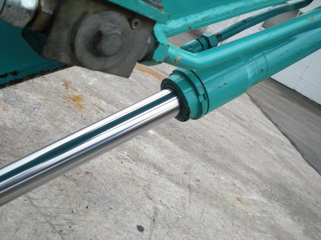 SK75SR-3E 32860 16.JPG
